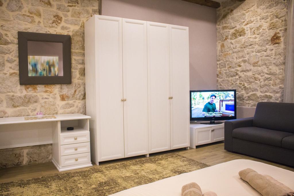 Apartmens Melisa Vrsar Exteriör bild